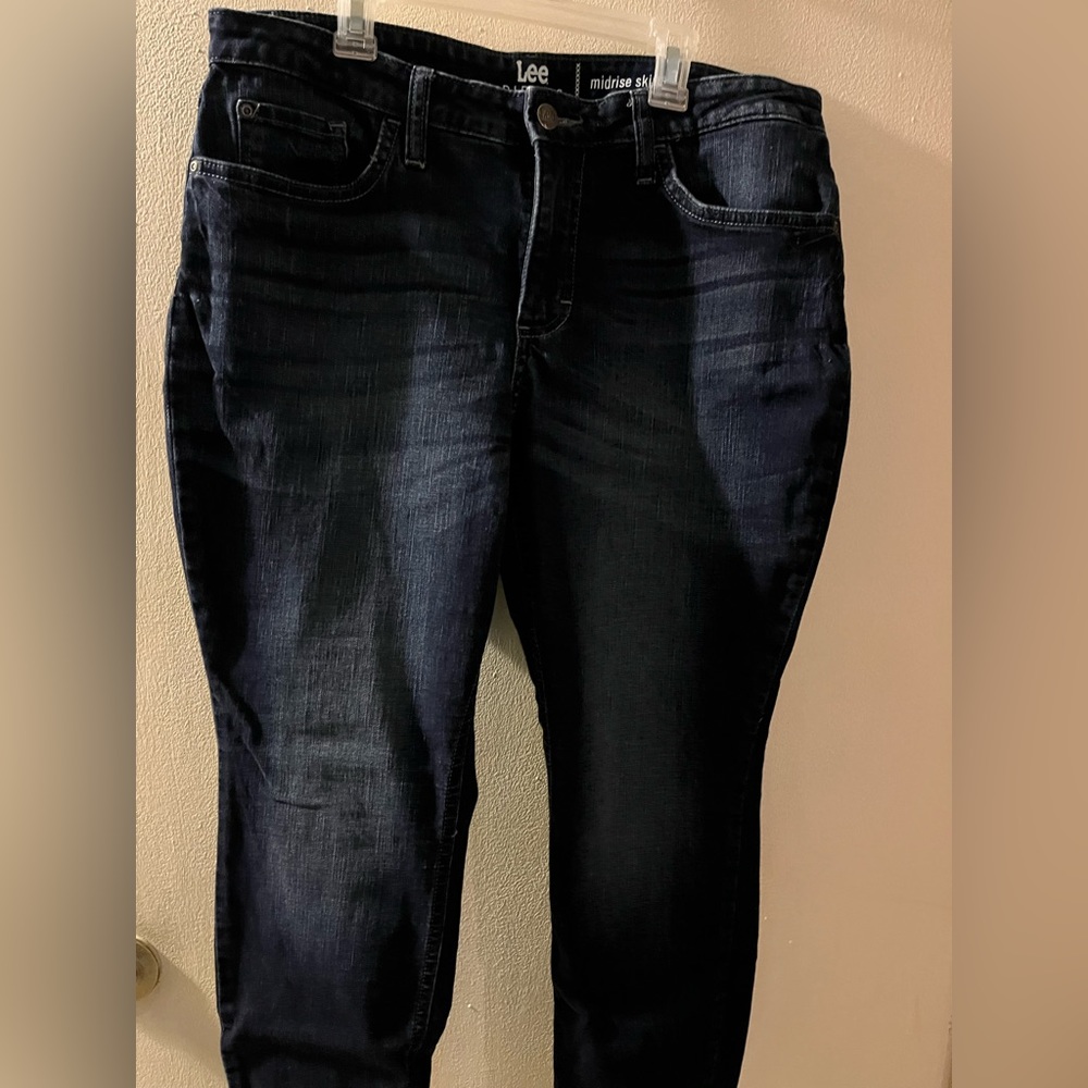 Woman size 14 petite midrise skinny Lee riders